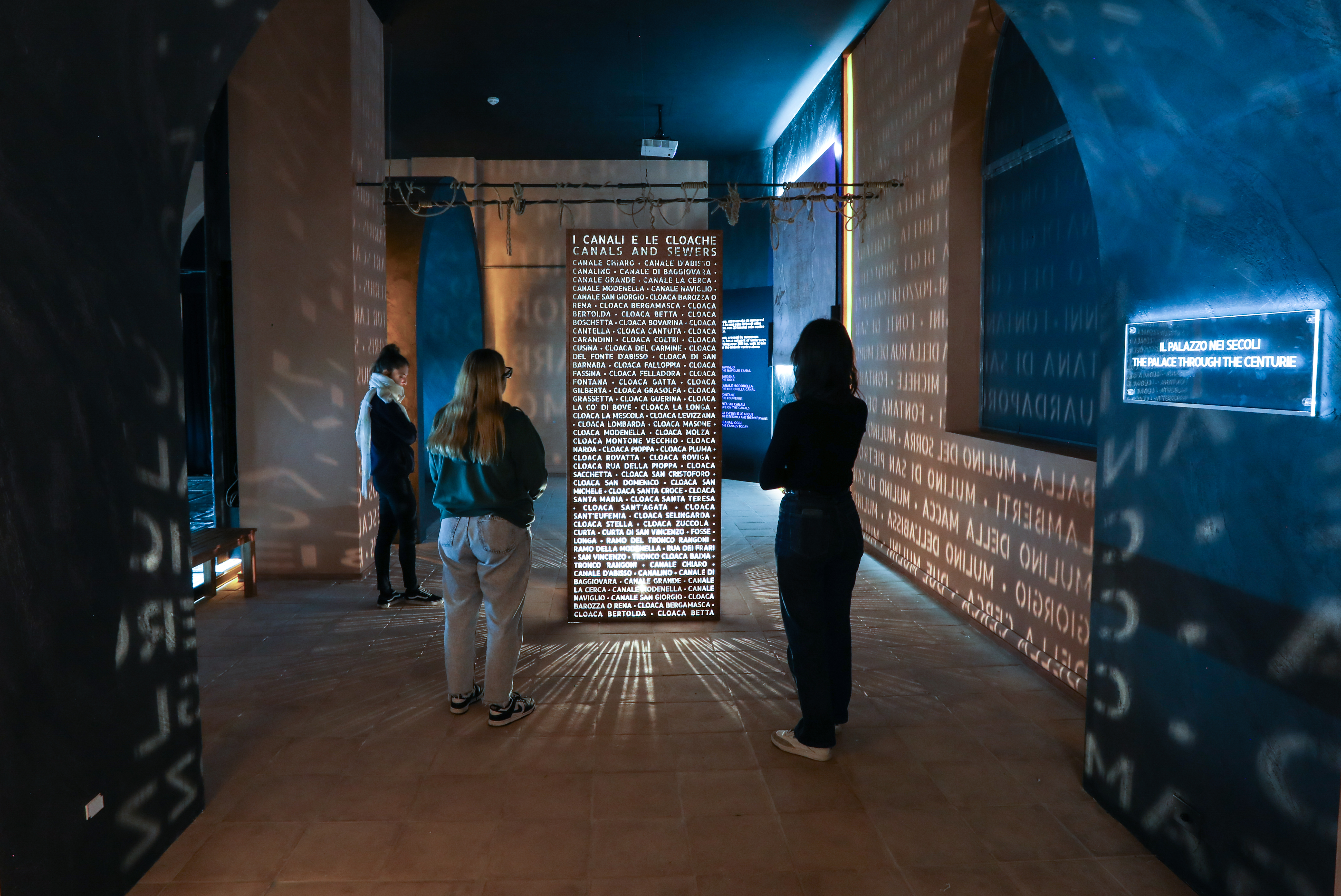 Interno della Sala Immersiva Avia Pervia del palazzo dei Musei